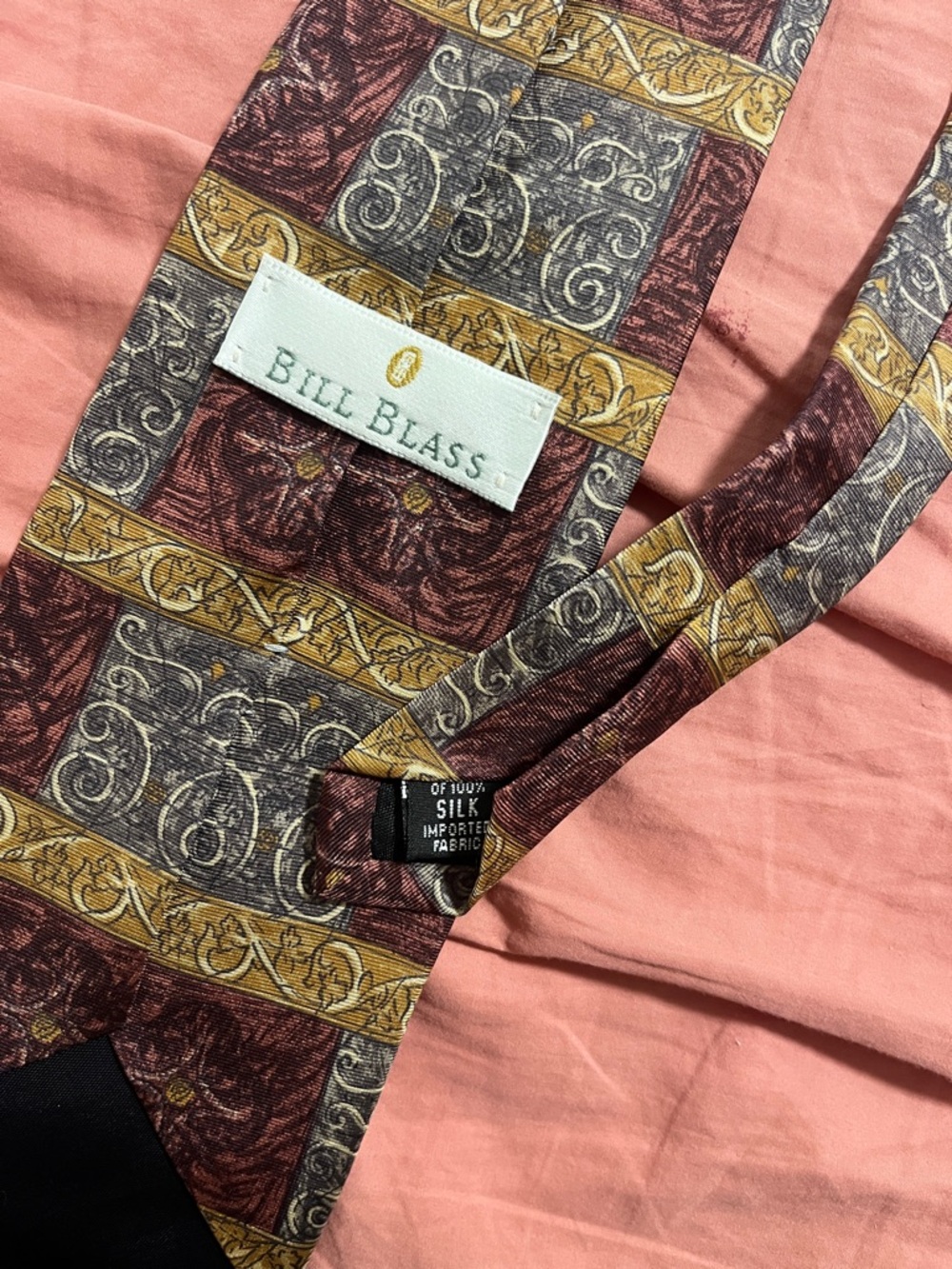 Bill Blass Burgundy, Gold & Gray Baroque Silk Tie